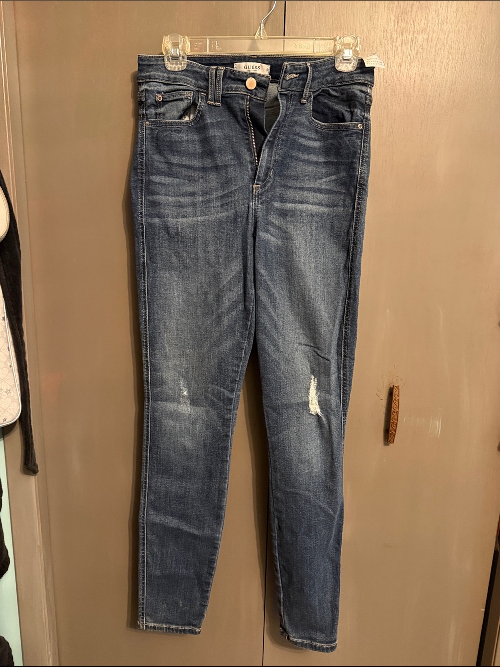 Guess Women's Slim Skinny Dark Blue Distressed Jeans 1981 skinny size 29
